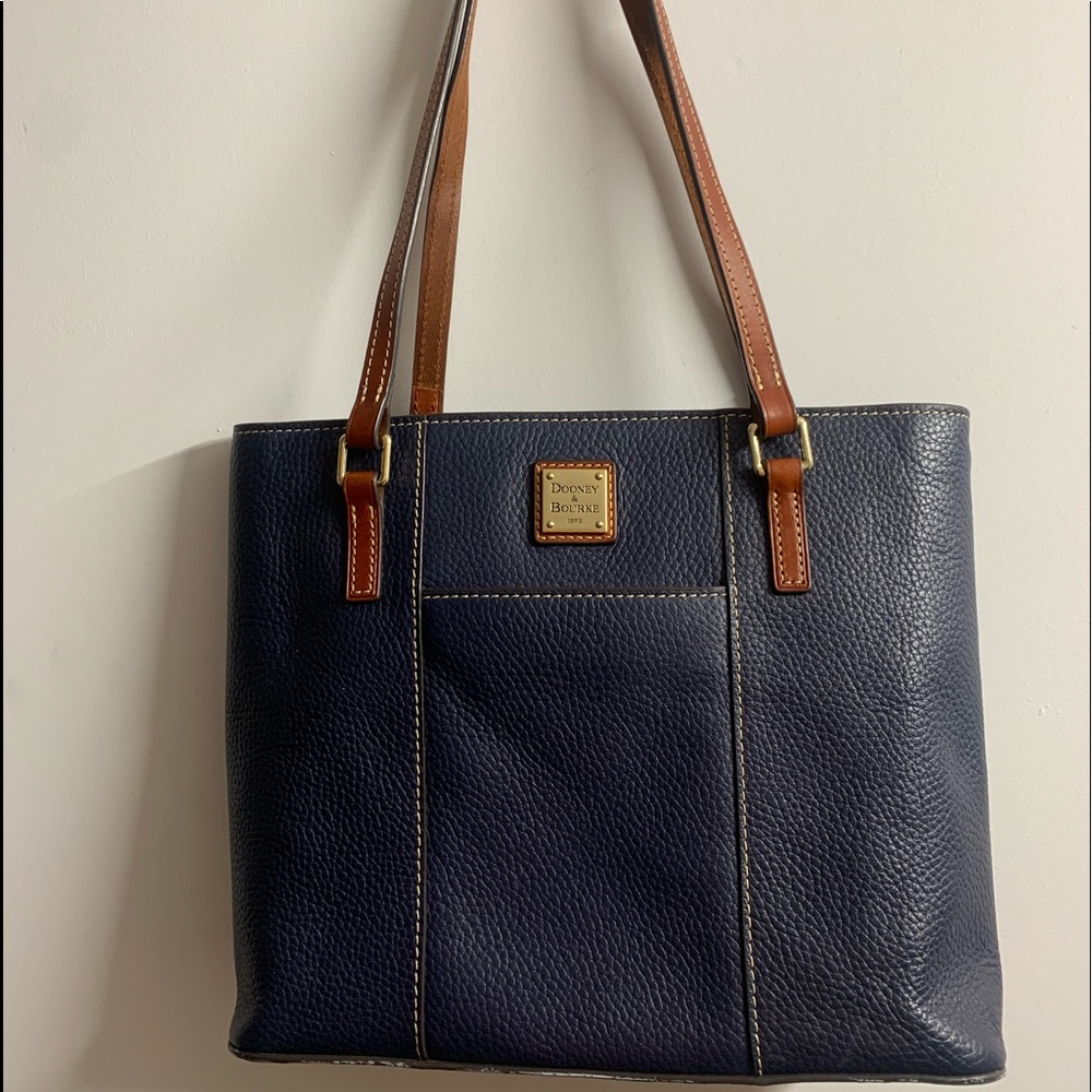 Dooney & Bourke purse and wallet